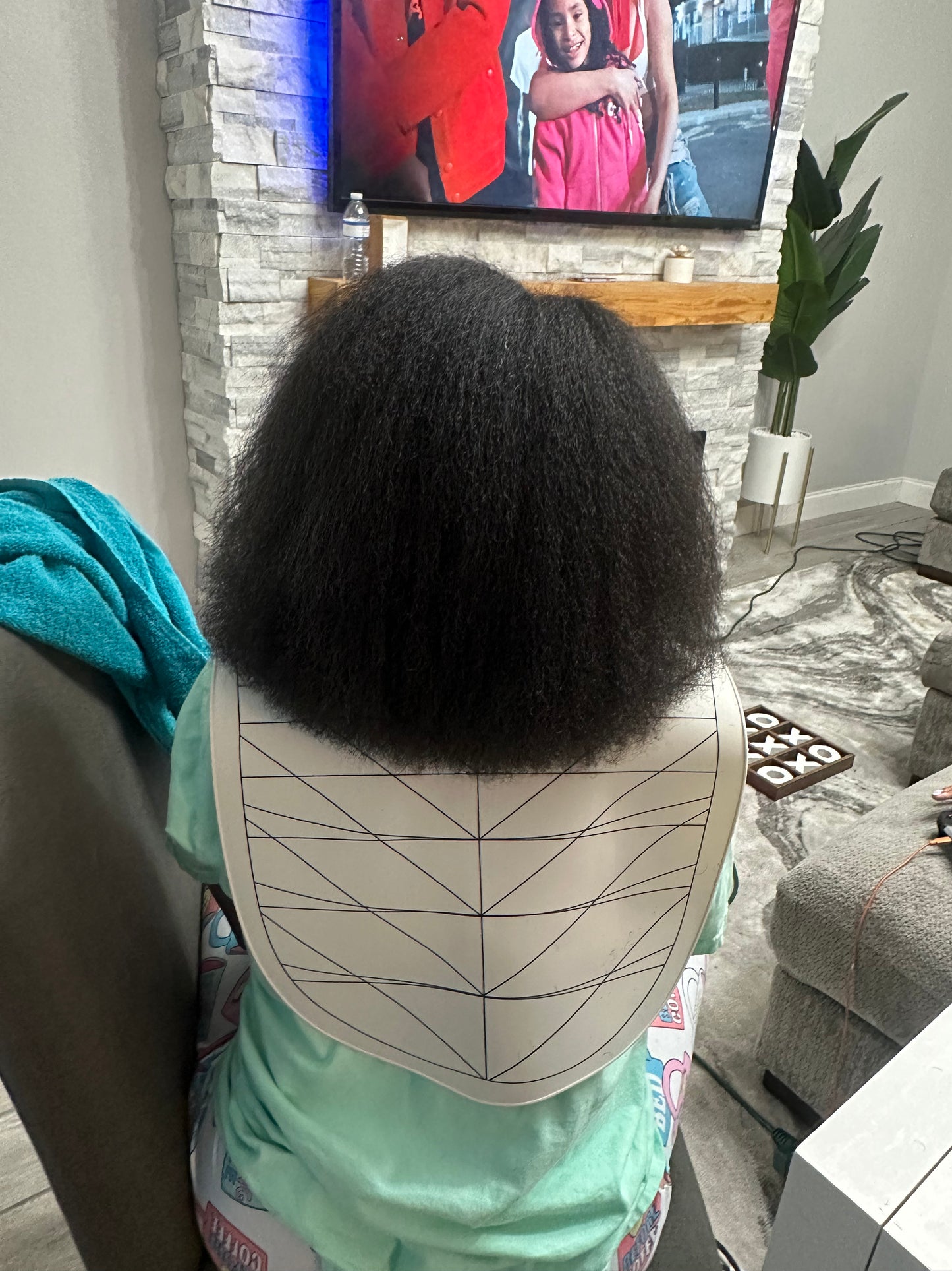 Blow dried hair trim/ $15